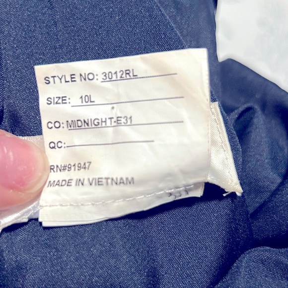 Essy Collection Vivian Diamond Midnight Blue Gown - Picture 7 of 7